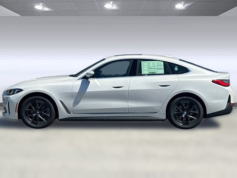 New 2026 BMW i4 eDrive40 w/ Premium Package RWD image 2
