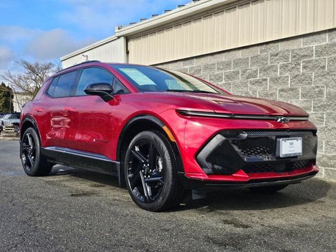 Used 2025 Chevrolet Equinox EV RS image 13