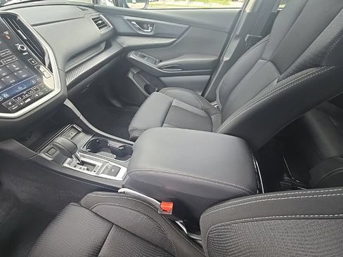 Used 2025 Subaru Ascent Premium AWD/4WD image 25