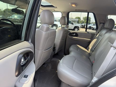Used 2008 Chevrolet TrailBlazer LT w/ Sun And Sound Package AWD/4WD image 29