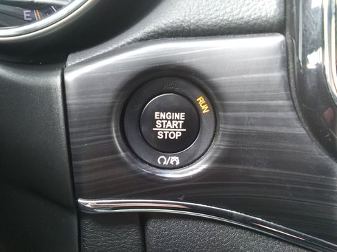 Used 2021 Jeep Grand Cherokee Limited w/ Quick Order Package 28K 80th image 18