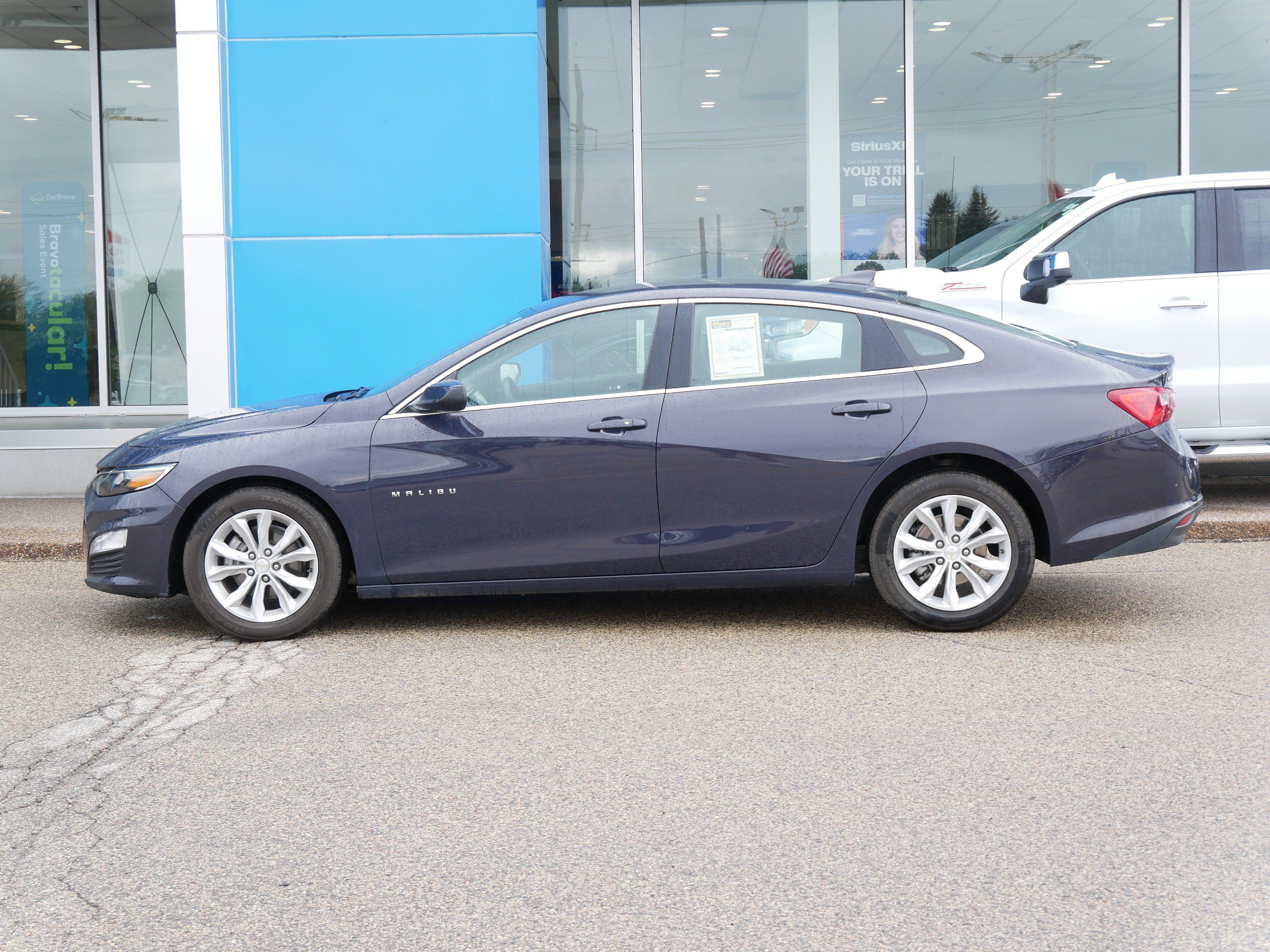Certified 2025 Chevrolet Malibu LT FWD image 5