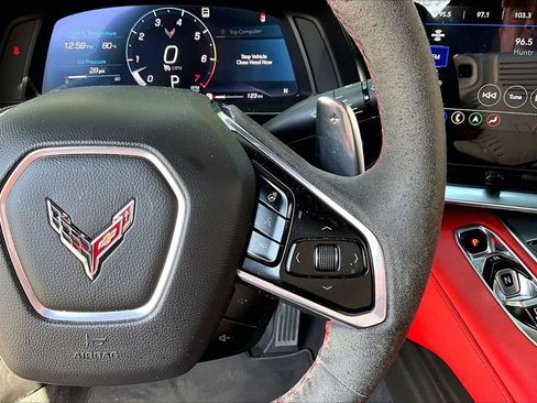 Used 2021 Chevrolet Corvette Stingray Preferred Conv w/ Z51 Performance Package image 10