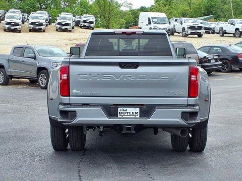 New 2026 Chevrolet Silverado 3500 High Country w/ High Country Premium Package AWD/4WD image 22