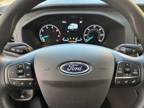 New 2026 Ford E-Transit 148 High Roof Extended image 22
