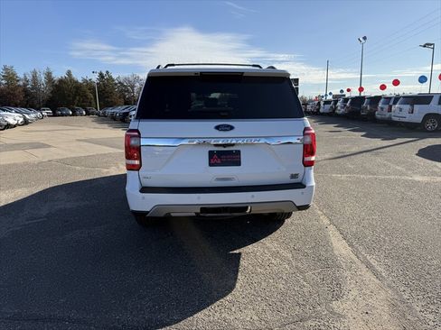 Used 2019 Ford Expedition XLT w/ Cargo Package AWD/4WD image 8
