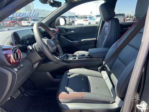 New 2026 Chevrolet Equinox RS w/ Safety and Technology Package AWD/4WD image 4