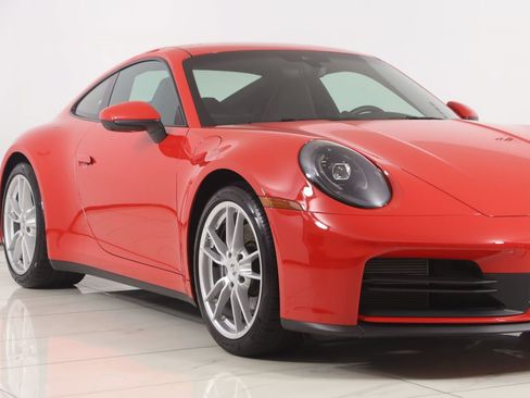 Used 2025 Porsche 911 Carrera RWD image 63