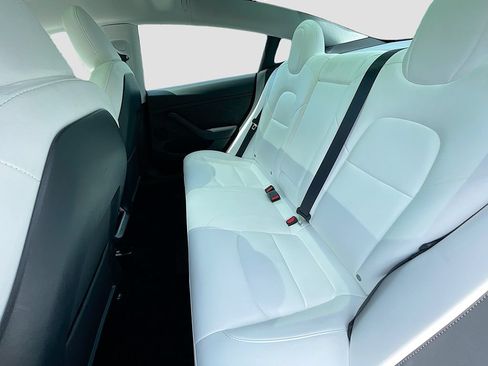 Used 2023 Tesla Model 3 Standard Range RWD image 24
