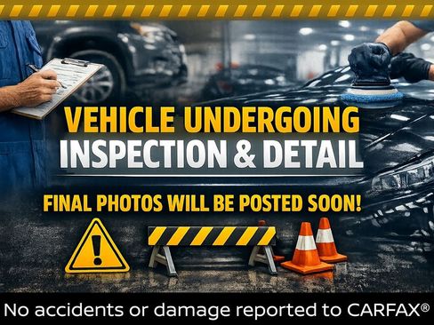 Used 2023 Nissan Pathfinder SL w/ SL Premium Package AWD/4WD image 3