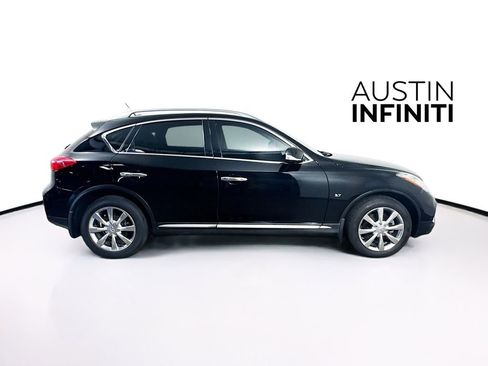 Used 2017 INFINITI QX50 2WD w/ Premium Plus Package image 10
