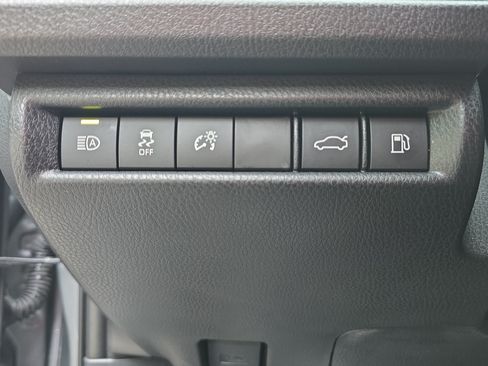 Used 2026 Toyota Camry SE FWD image 23