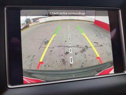 Used 2020 Jeep Grand Cherokee Laredo image 39