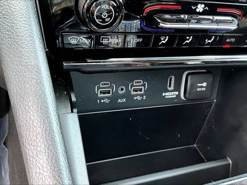 Used 2022 Jeep Grand Cherokee Limited 4xe AWD/4WD image 18