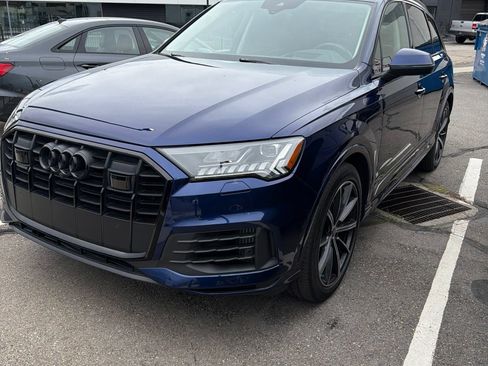 Used 2023 Audi Q7 3.0T Prestige w/ Prestige Package AWD/4WD image 1