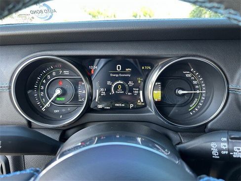 Used 2023 Jeep Wrangler Unlimited Rubicon 4xe image 28