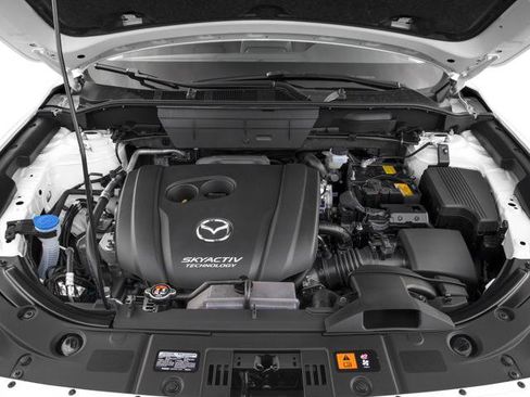 Used 2018 MAZDA CX-5 Touring w/ Preferred Equipment Package FWD image 8