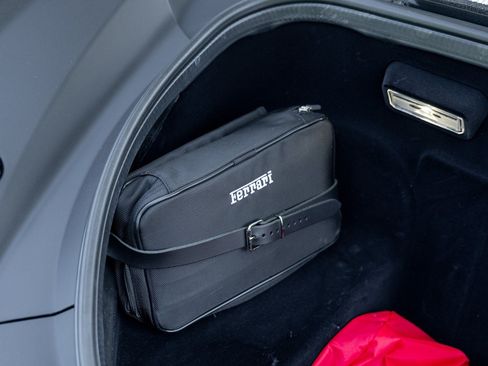 Used 2022 Ferrari F8 Tributo RWD image 27