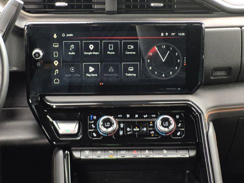 Used 2025 GMC Sierra 2500 AT4 w/ Technology Package AWD/4WD image 20
