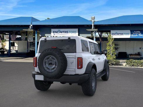 New 2025 Ford Bronco Outer Banks w/ Sasquatch Package image 8