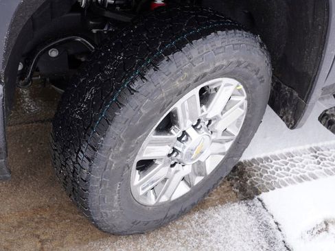 New 2026 Chevrolet Silverado 3500 High Country w/ High Country Premium Package image 9