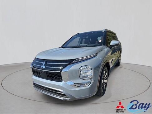New 2026 Mitsubishi Outlander SEL FWD image 1