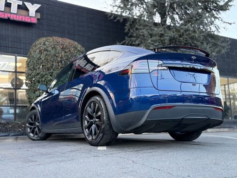 Used 2022 Tesla Model X image 20