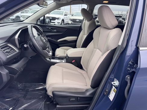 Used 2024 Subaru Ascent Premium w/ Convenience Package image 18