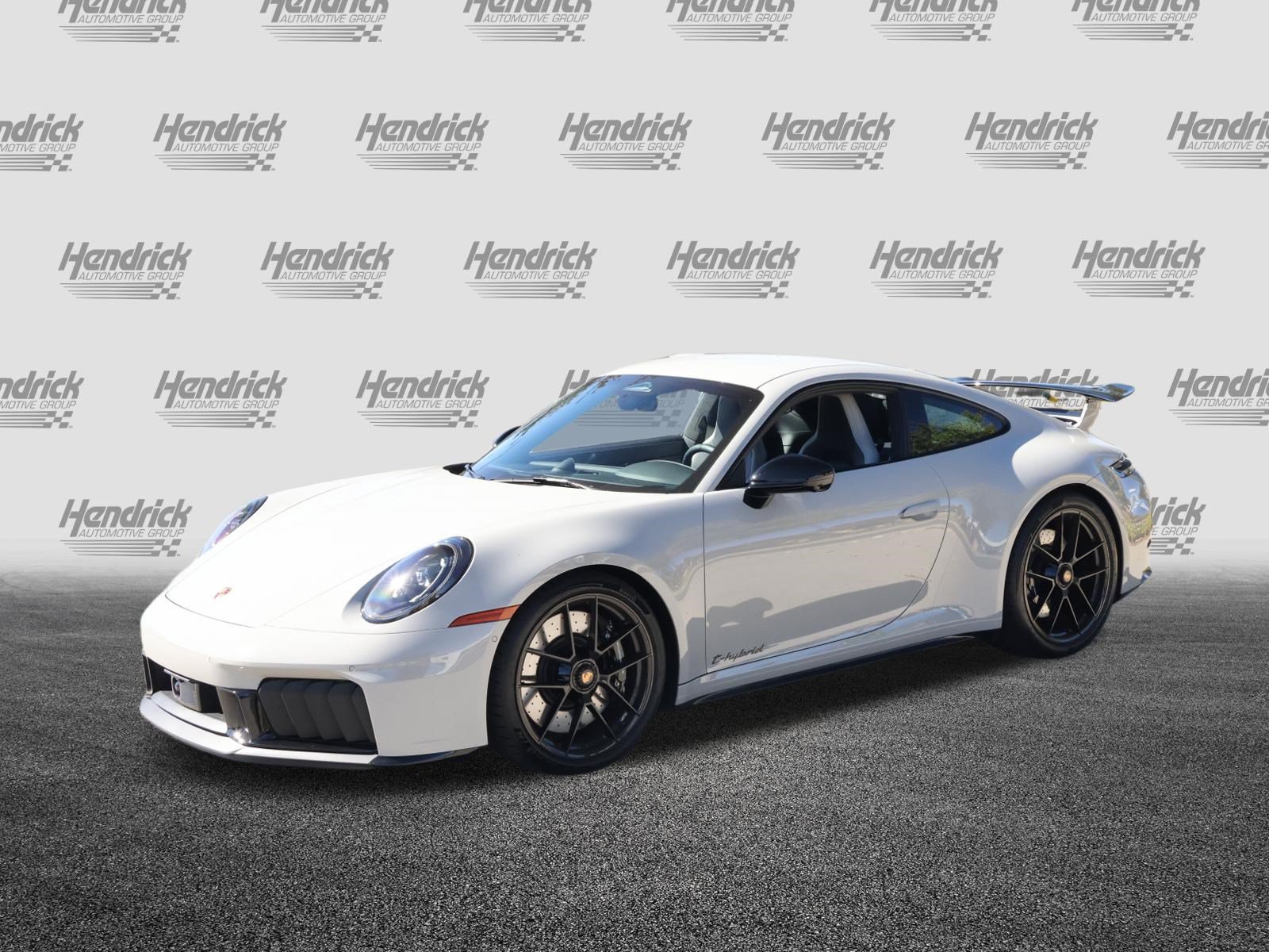 Used 2026 Porsche 911 Carrera 4 GTS AWD/4WD image 5