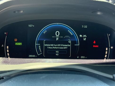 Used 2025 Toyota Camry SE w/ Multimedia Upgrade Package FWD image 18