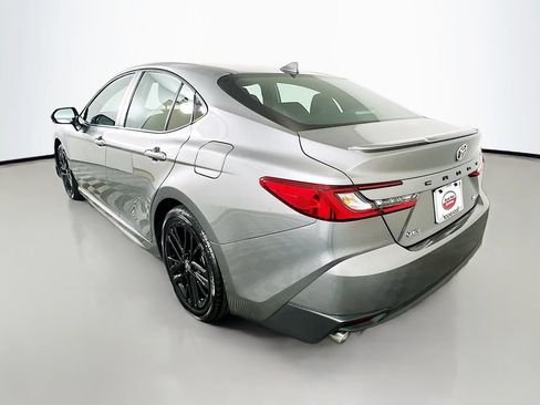 Used 2026 Toyota Camry SE w/ Multimedia Upgrade Package FWD image 7