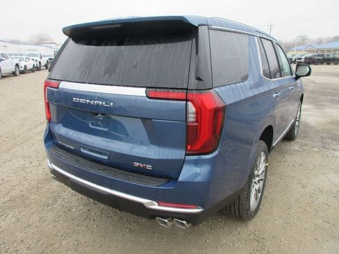 New 2026 GMC Yukon Denali image 4