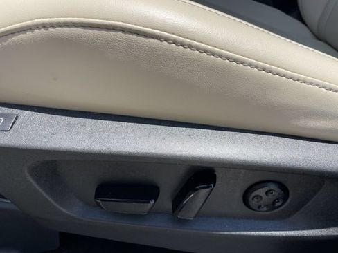 Used 2025 INFINITI QX60 Sensory w/ Vision Package AWD/4WD image 27