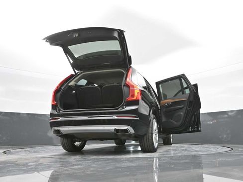 Used 2019 Volvo XC90 T6 Inscription w/ Luxury Package image 48