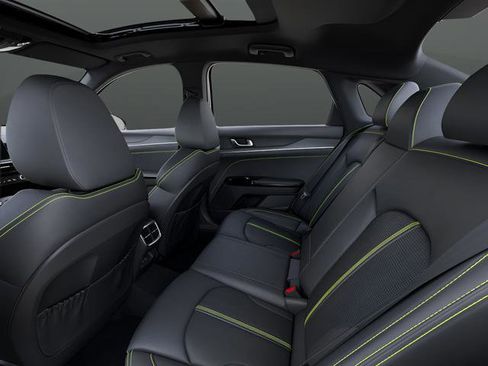 New 2026 Kia K5 GT image 14