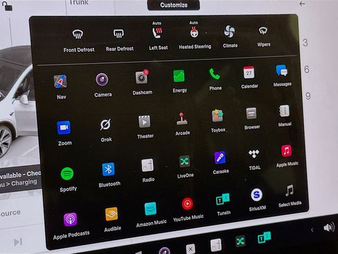 Used 2023 Tesla Model Y Long Range image 26