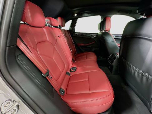 New 2026 Porsche Macan AWD/4WD image 29