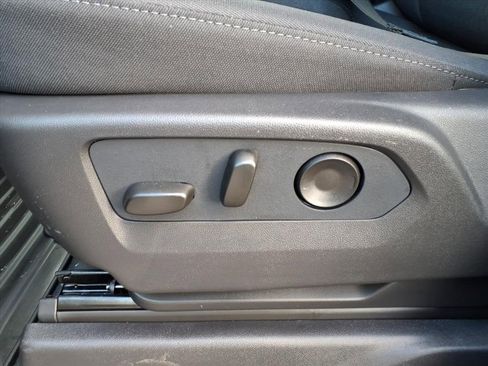 New 2026 Chevrolet Silverado 2500 Custom w/ Custom Convenience Package image 13