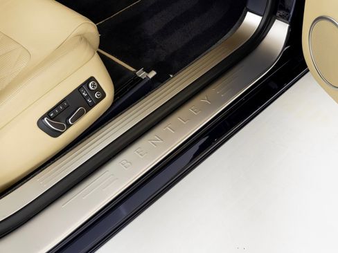 Used 2014 Bentley Continental GT image 37