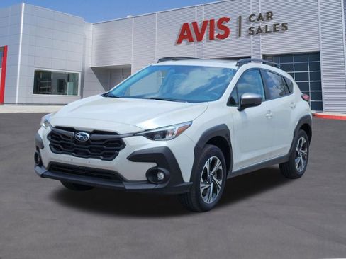 Used 2025 Subaru Crosstrek 2.0i Premium AWD/4WD image 1