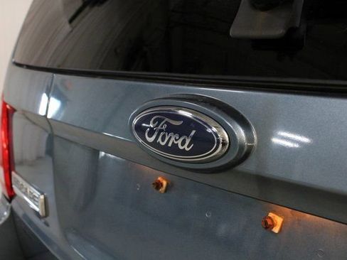 Used 2010 Ford Escape XLT image 28