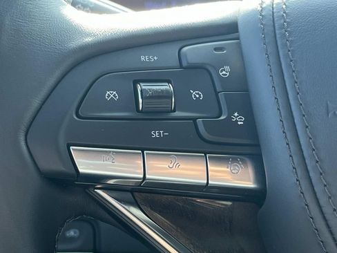 Certified 2024 Cadillac Escalade Sport Platinum w/ Heavy-Duty Trailer Package AWD/4WD image 39
