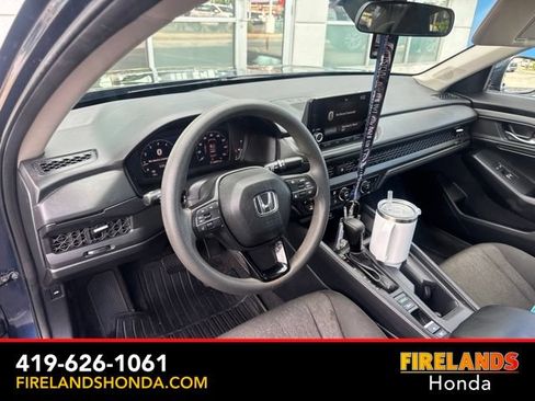 Used 2023 Honda Accord EX image 17