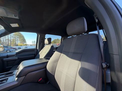 Used 2016 Ford F150 XLT w/ Equipment Group 302A Luxury image 31