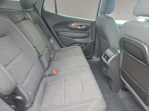 Used 2020 GMC Terrain SLE w/ Driver Convenience Package AWD/4WD image 13