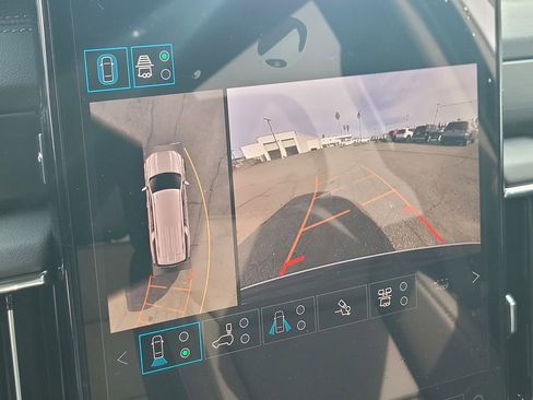 New 2026 GMC Yukon XL Denali w/ Denali Reserve Package image 17