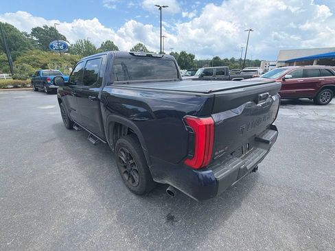 Used 2025 Toyota Tundra SR5 w/ SR5 Premium Package AWD/4WD image 10