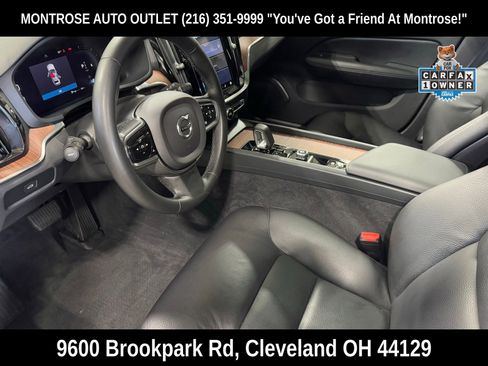 Used 2024 Volvo V60 B5 Cross Country Plus image 14