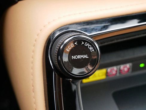 Used 2024 Lexus NX 250 FWD image 24