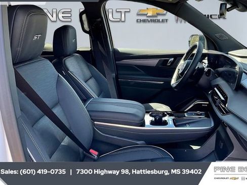 New 2025 Buick Enclave Sport Touring w/ Power Package image 8